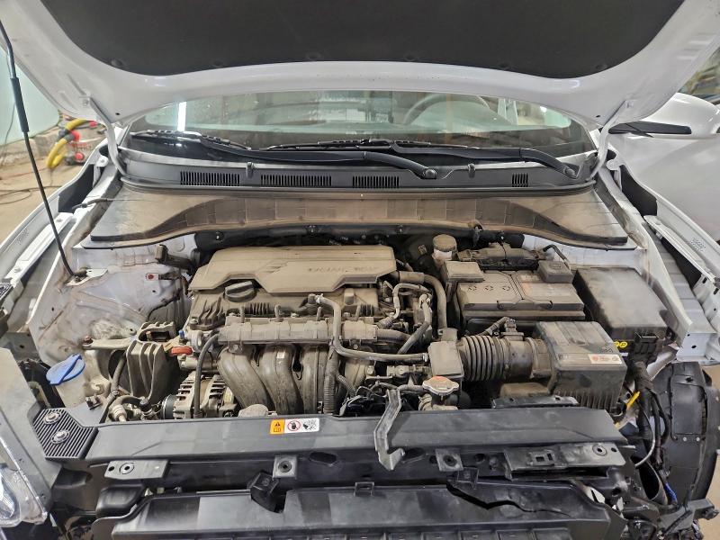 Фото 12 - HYUNDAI KONA