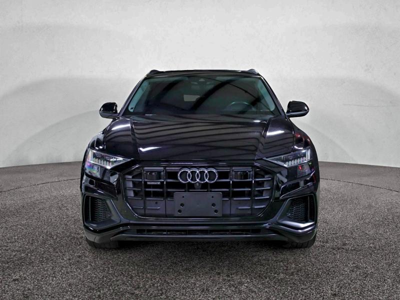 Фото 7 - AUDI Q8