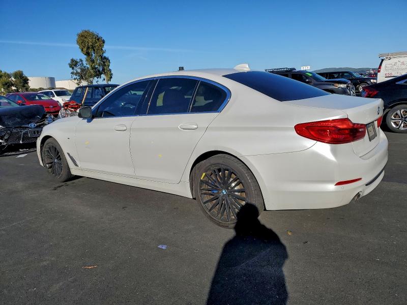 Фото 2 - BMW 5 SERIES