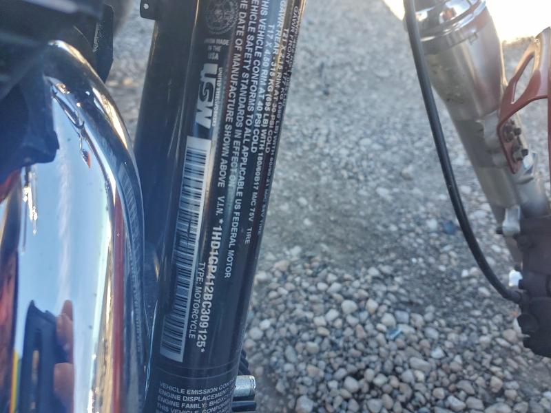 HARLEY-DAVIDSON FX 2011