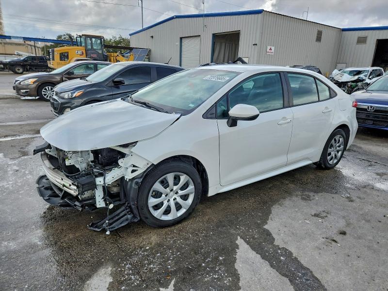 Фото 1 - TOYOTA COROLLA