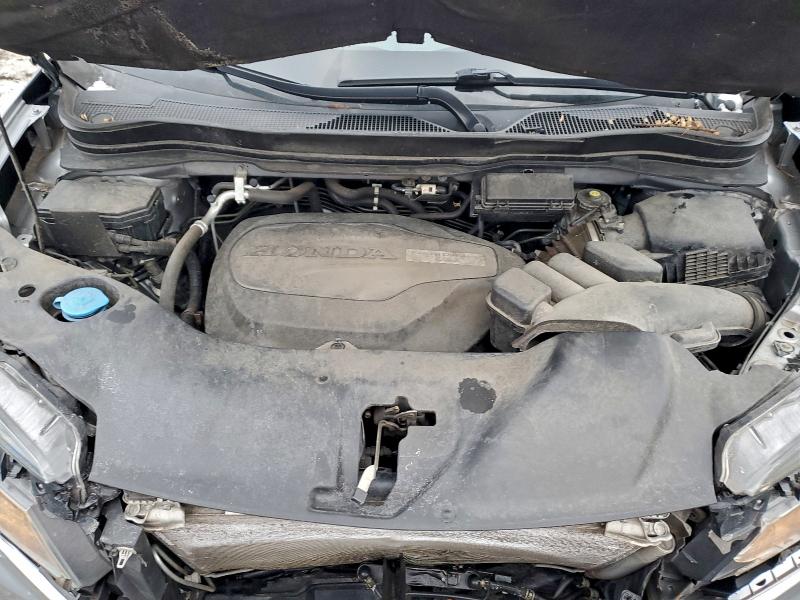 Фото 11 - HONDA RIDGELINE