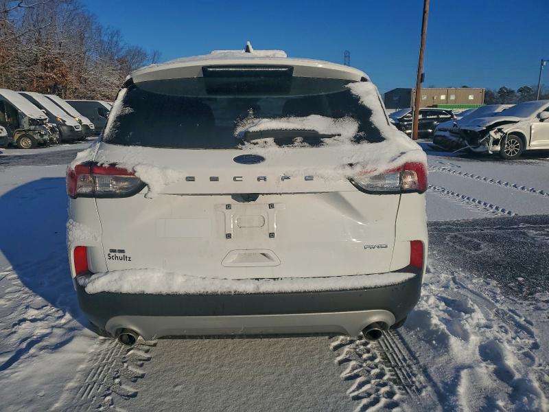 Фото 6 - FORD ESCAPE