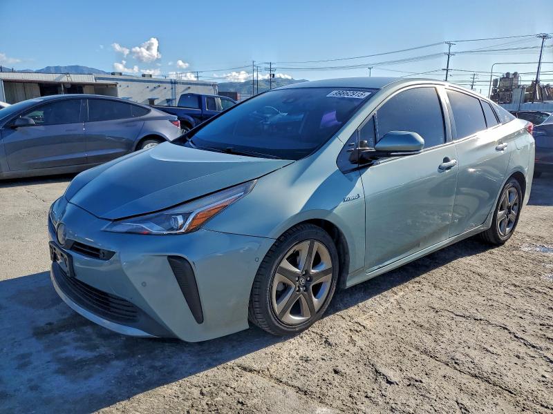 Фото 1 - TOYOTA PRIUS