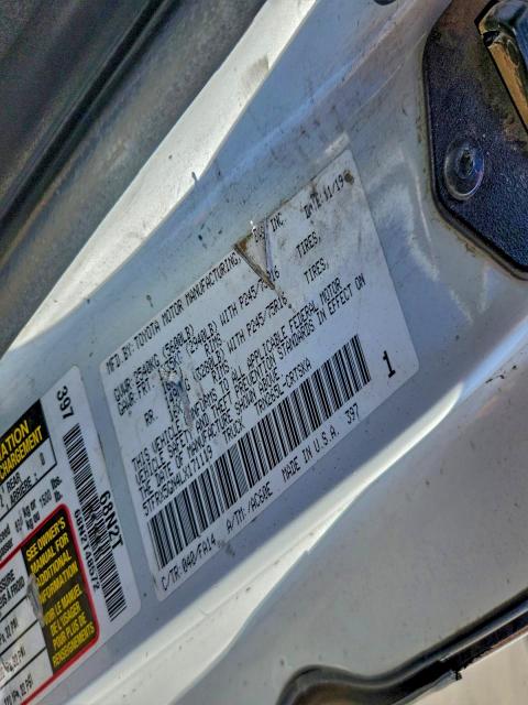 Фото 12 - TOYOTA TACOMA