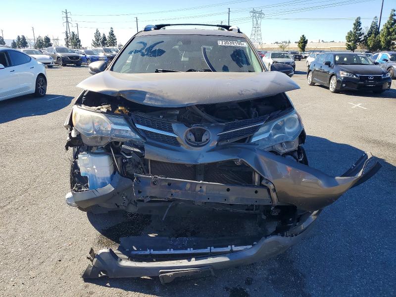 Фото 5 - TOYOTA RAV4