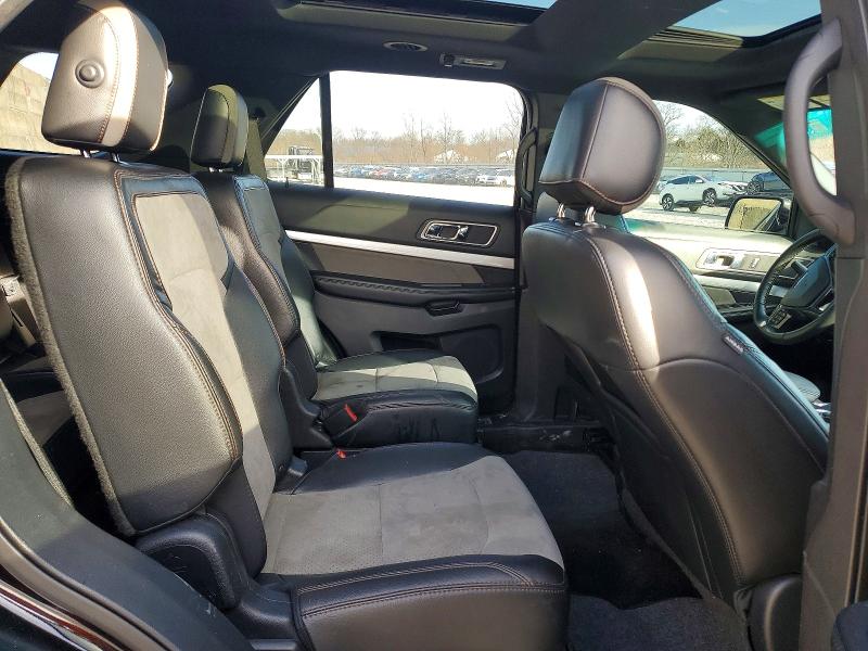 Фото 11 - FORD EXPLORER