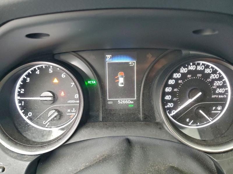 Фото 9 - TOYOTA CAMRY