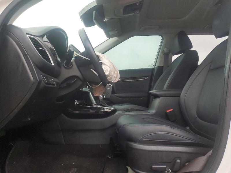 Фото 7 - KIA SELTOS