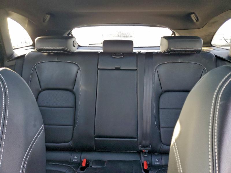 Фото 10 - JAGUAR F-PACE