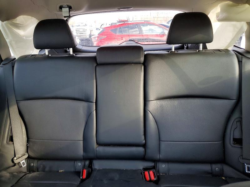 Фото 10 - SUBARU OUTBACK