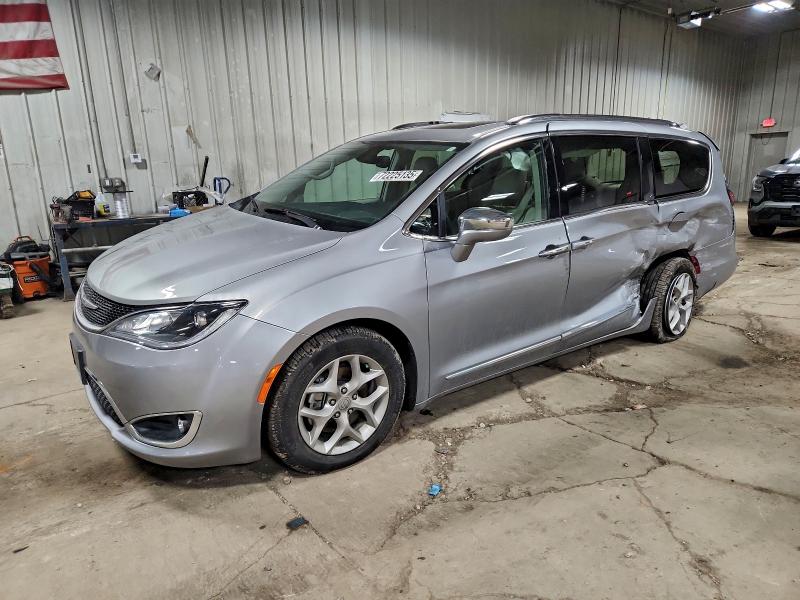 Фото 1 - CHRYSLER PACIFICA