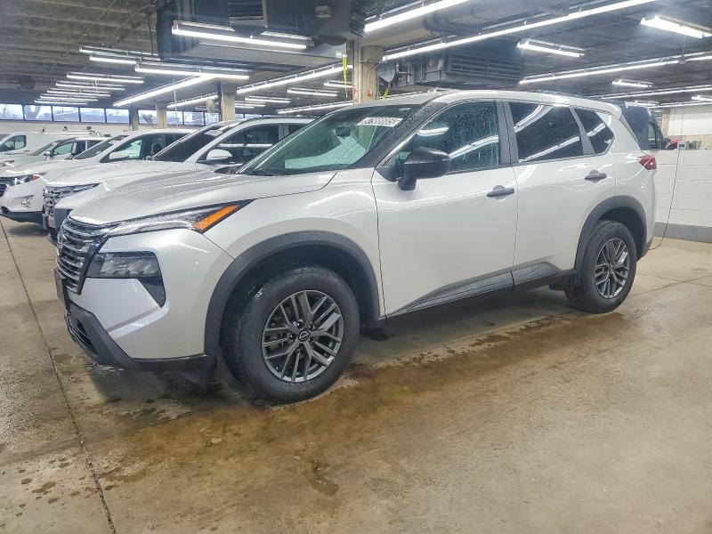 Фото 1 - NISSAN ROGUE