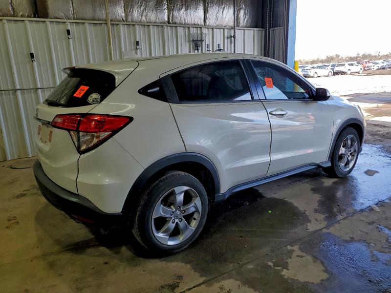 Фото 3 - HONDA HR-V