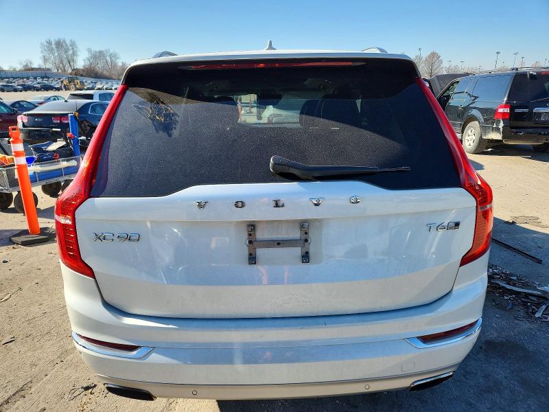 Фото 6 - VOLVO XC90