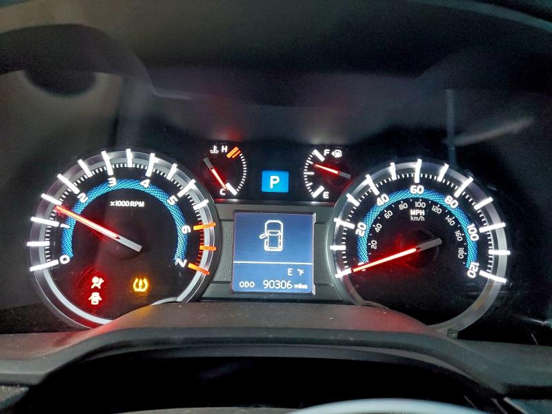 Фото 9 - TOYOTA 4RUNNER