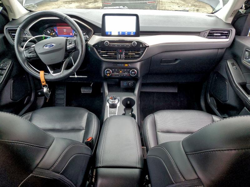 Фото 8 - FORD ESCAPE