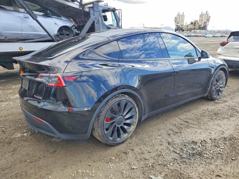 Фото 3 - TESLA MODEL Y