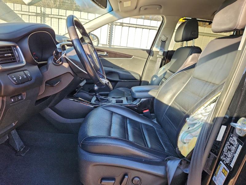 Фото 7 - KIA SORENTO