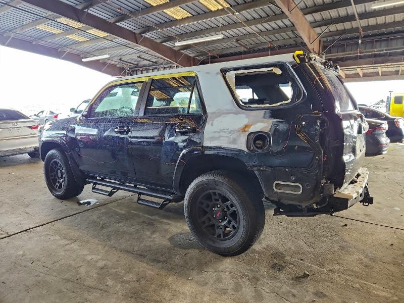 Фото 2 - TOYOTA 4RUNNER