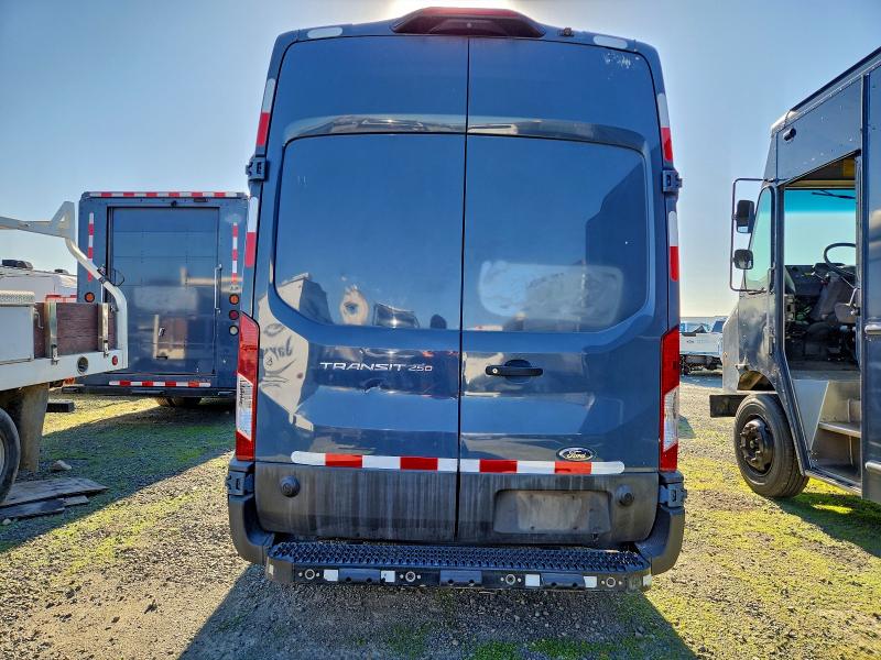 Фото 6 - FORD TRANSIT