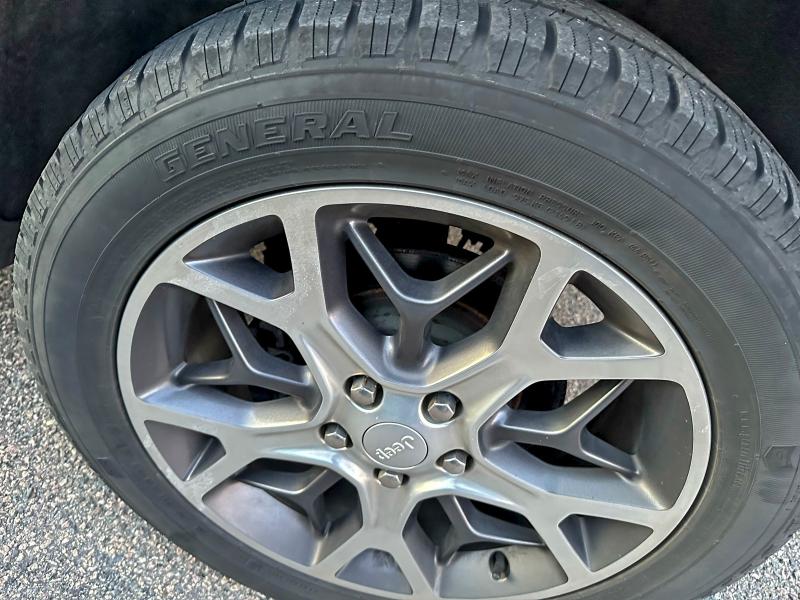 Фото 13 - JEEP GRAND CHER