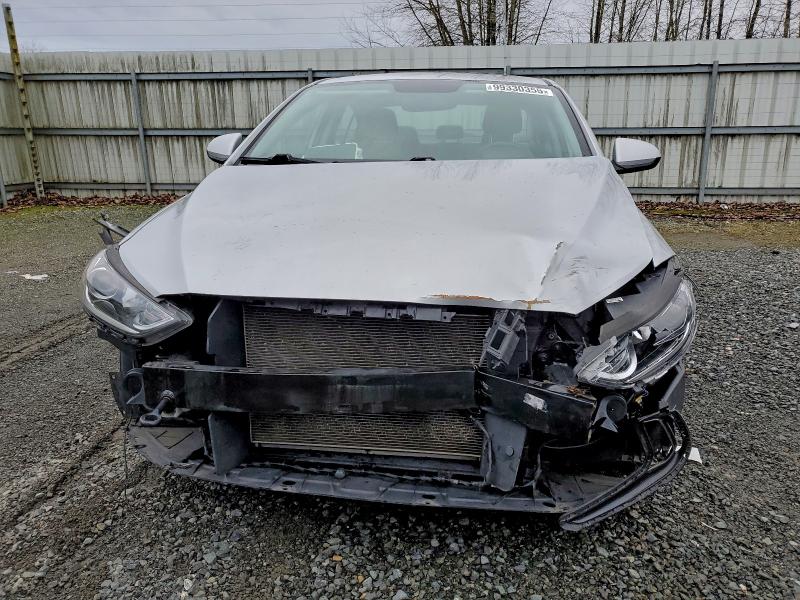 Фото 5 - HYUNDAI ELANTRA