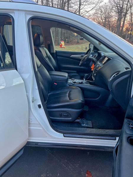 Фото 13 - NISSAN PATHFINDER