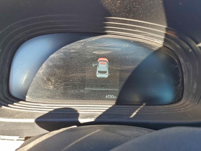 Фото 9 - HYUNDAI VENUE