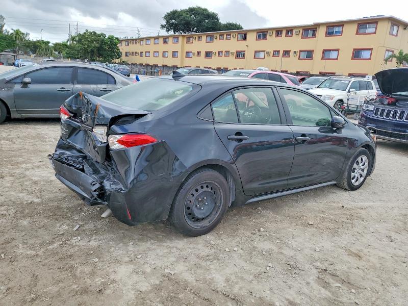 Фото 3 - TOYOTA COROLLA