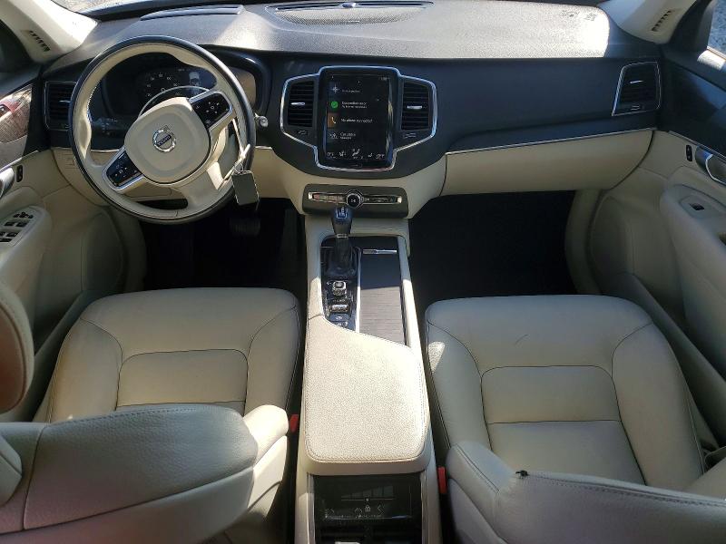 Фото 8 - VOLVO XC90