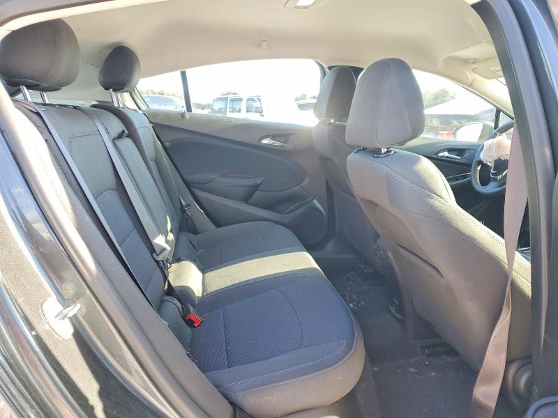 Фото 10 - CHEVROLET CRUZE