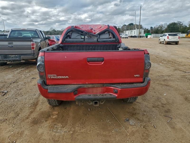 Фото 6 - TOYOTA TACOMA