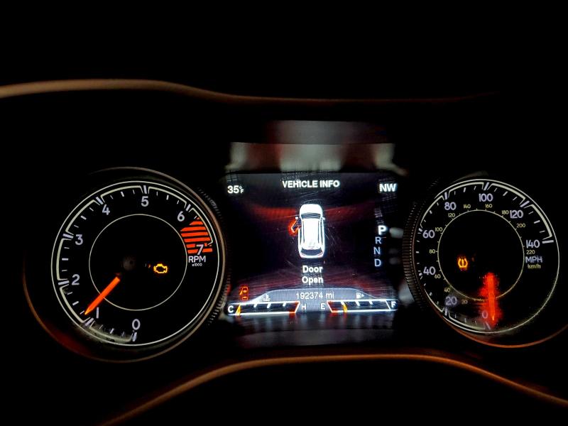 Фото 9 - JEEP GRAND CHER