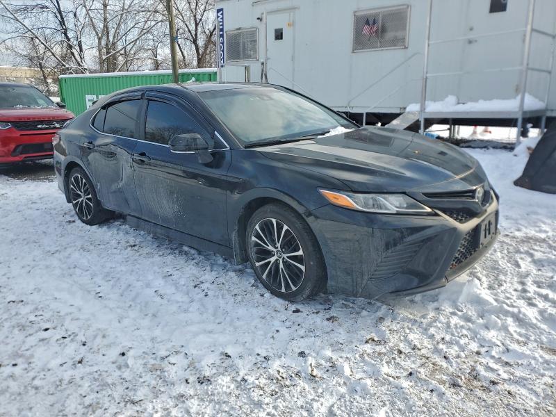 Фото 4 - TOYOTA CAMRY