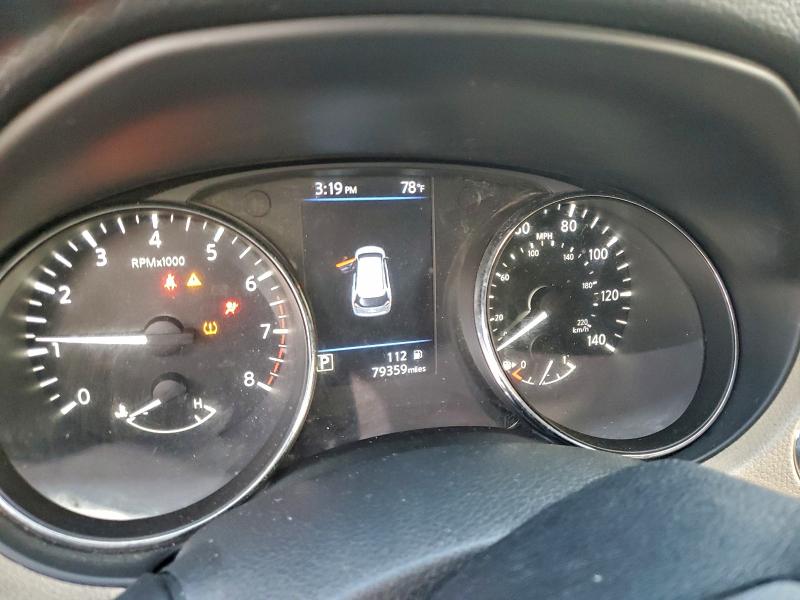 Фото 9 - NISSAN ROGUE