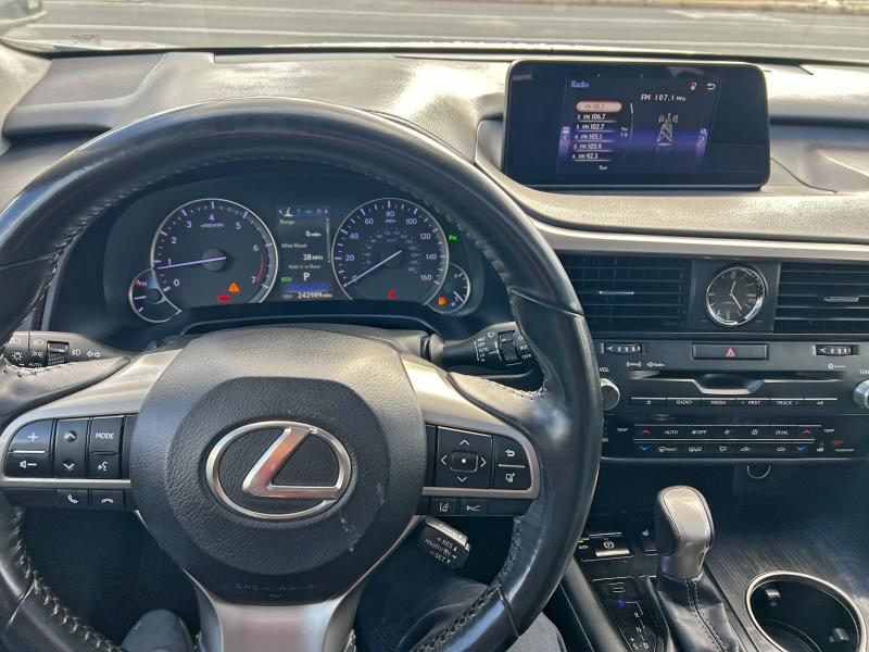 Фото 7 - LEXUS RX350