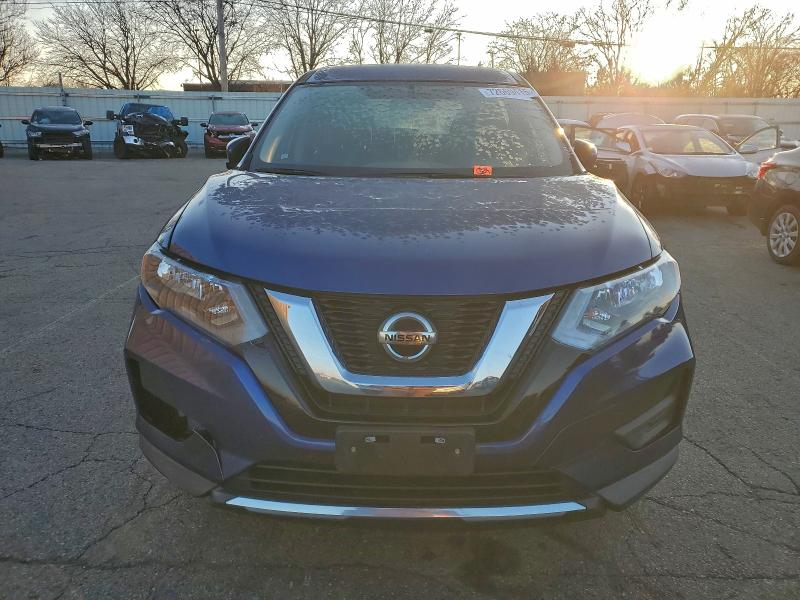 Фото 5 - NISSAN ROGUE