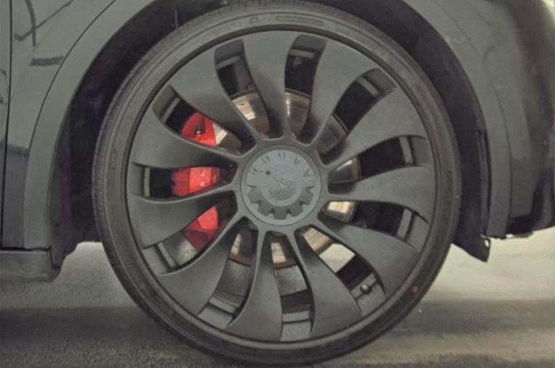 Фото 12 - TESLA MODEL Y