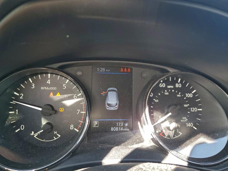 Фото 9 - NISSAN ROGUE