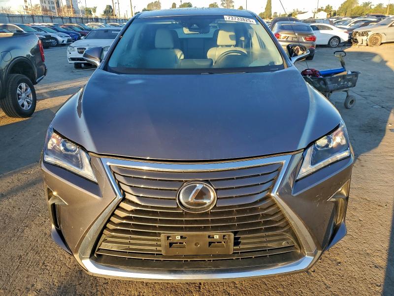 Фото 5 - LEXUS RX350