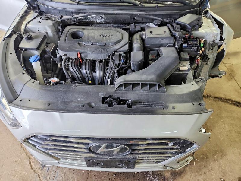 Фото 11 - HYUNDAI SONATA