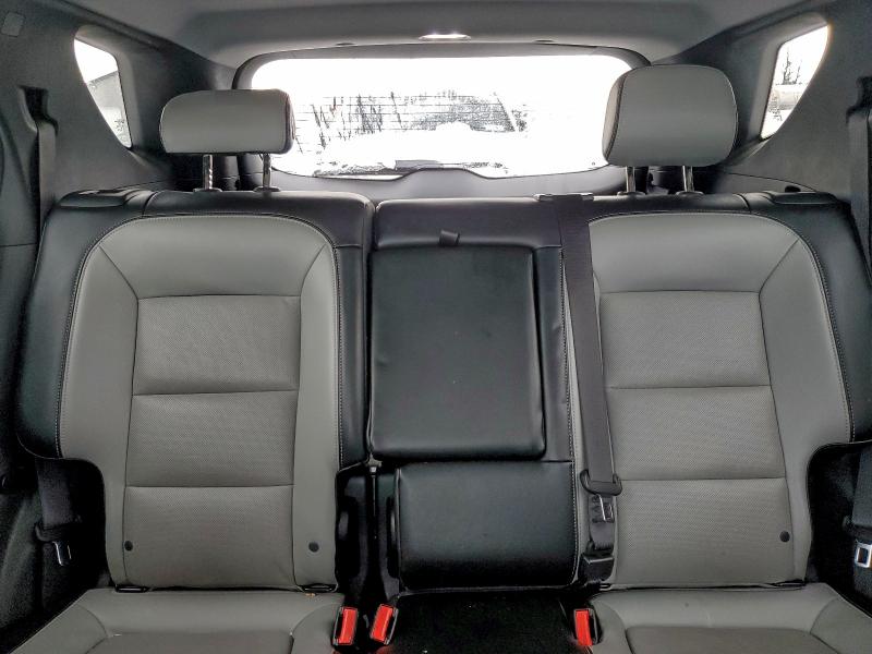 Фото 10 - CHEVROLET EQUINOX