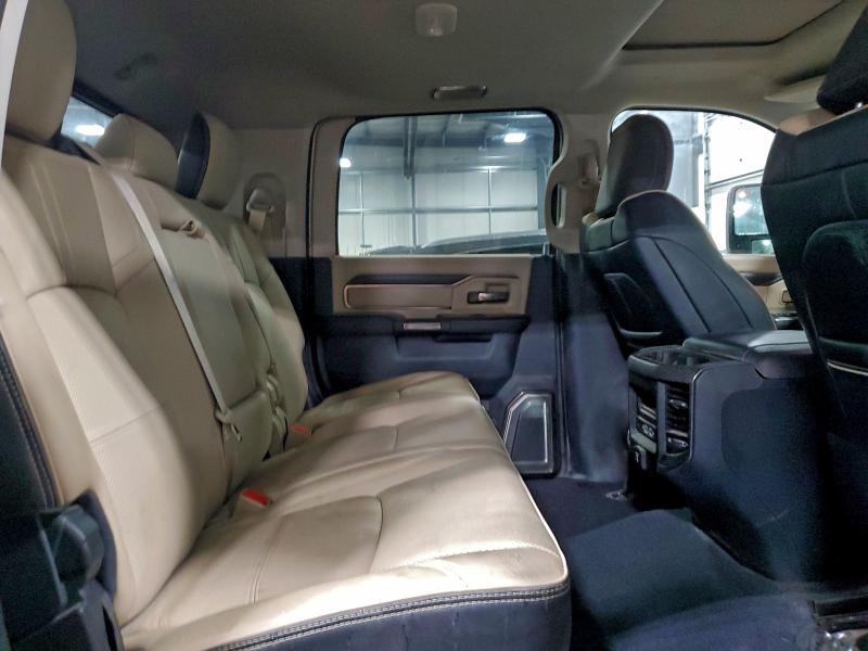 Фото 10 - RAM 2500