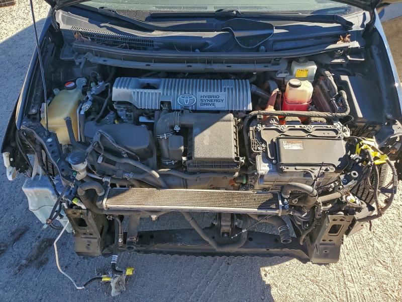 Фото 11 - TOYOTA PRIUS