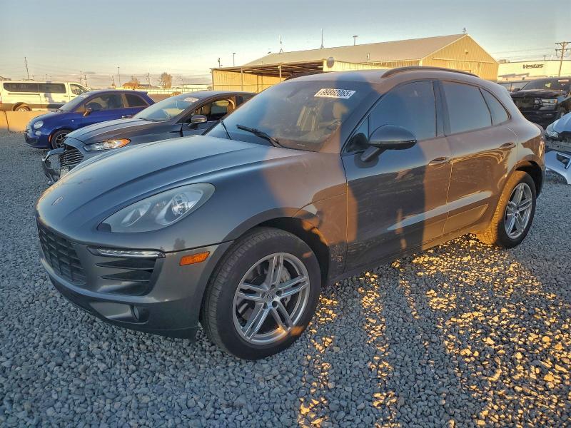 Фото 1 - PORSCHE MACAN