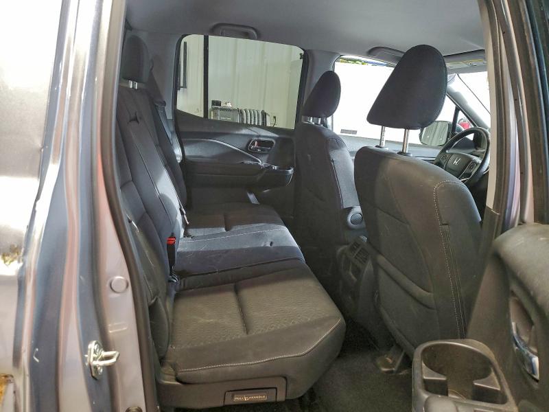 Фото 10 - HONDA RIDGELINE