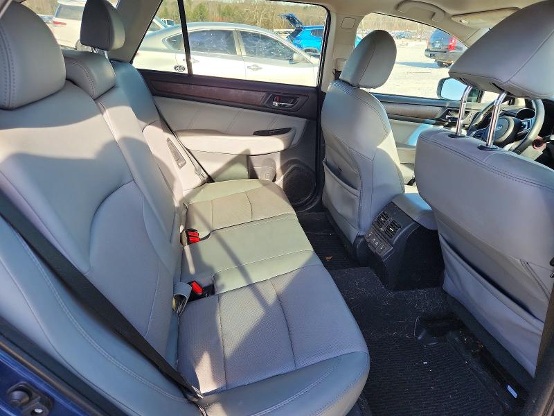 Фото 11 - SUBARU OUTBACK