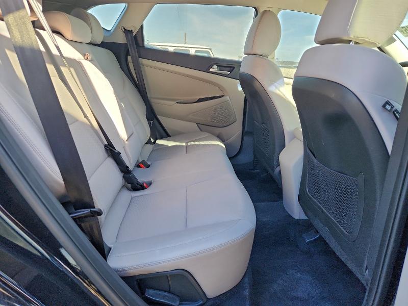 Фото 10 - HYUNDAI TUCSON