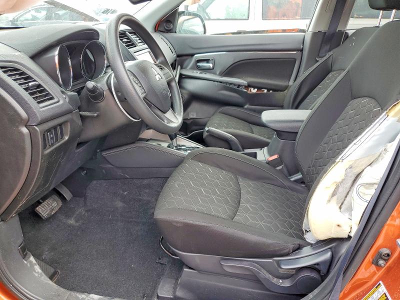 Фото 7 - MITSUBISHI OUTLANDER